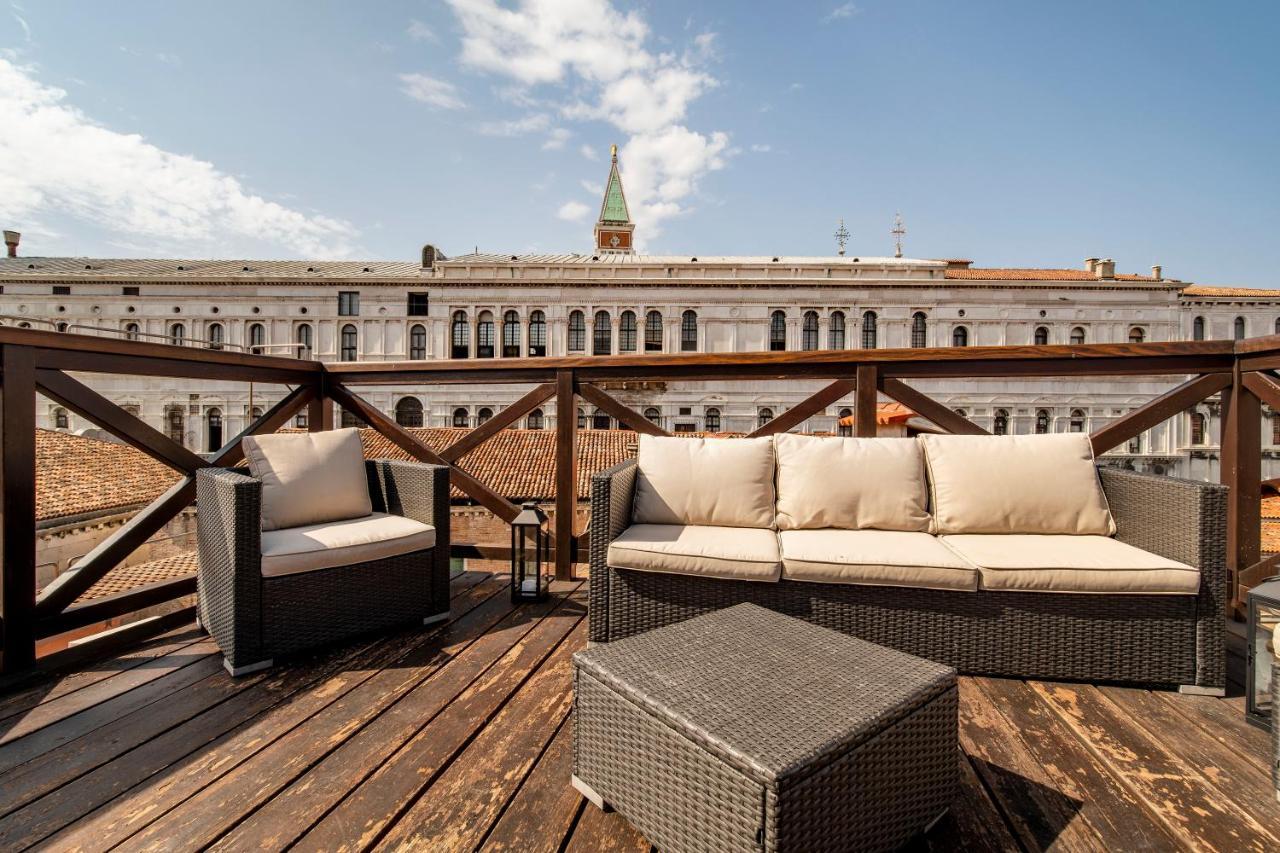 St. Mark Ca' Algi -Apartment With Beautiful Roof Terrace Veneza Exterior foto